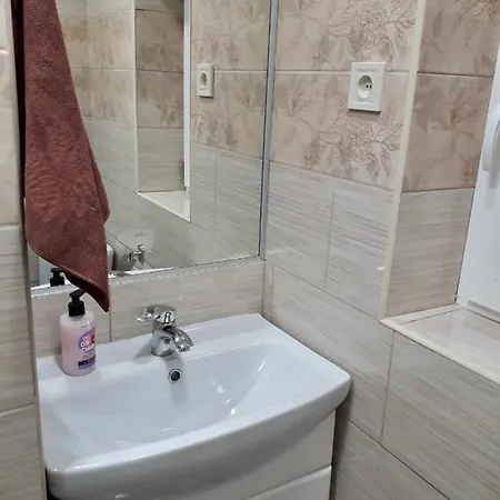 -біля вокзалу-недалеко від центру-городоцька 131 شقة