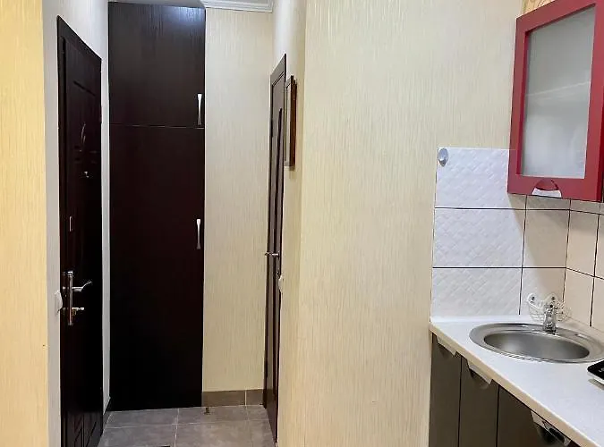 Apartament -біля вокзалу-недалеко від центру-городоцька 131